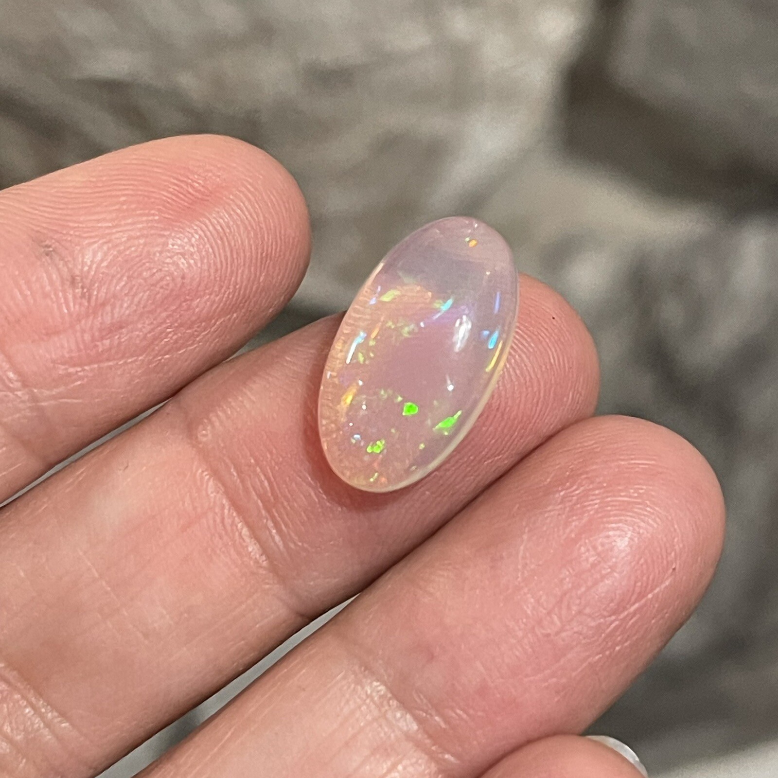 4ct 17.8c10x4.7mm Pin Fire Stardust Ethiopian Welo Opal Oval Cabochon Gem