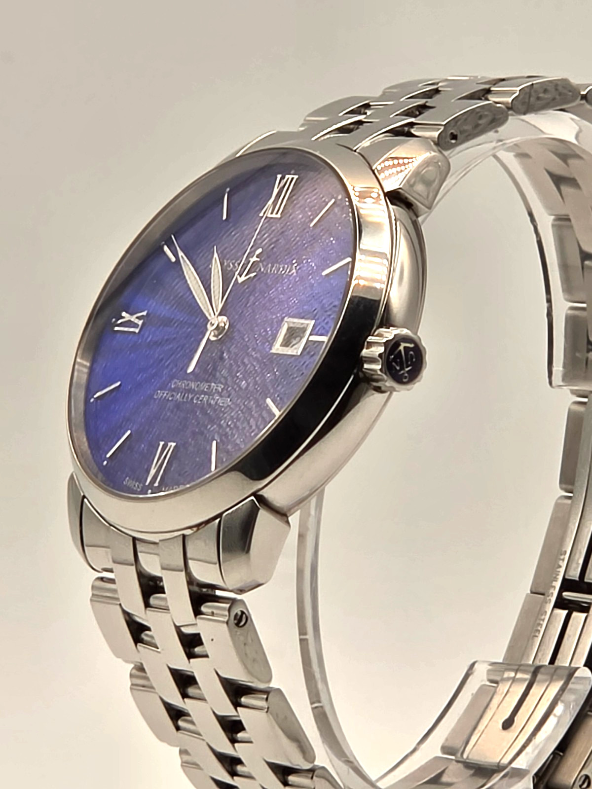Ulyess Nardin 8153-111 Rare with factory Bracelet