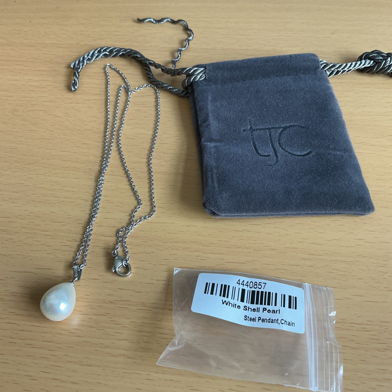 TJC Pearl Pendant & 51cm Chain / stainless steel