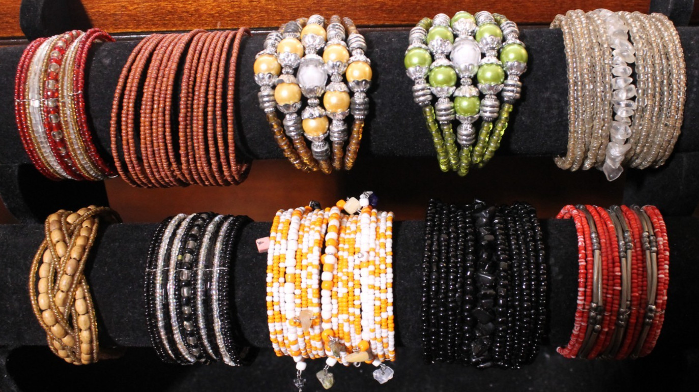 New Lot of TEN Bracelets Handmade in Indonesia Beads Multicolor Colorful Cuff