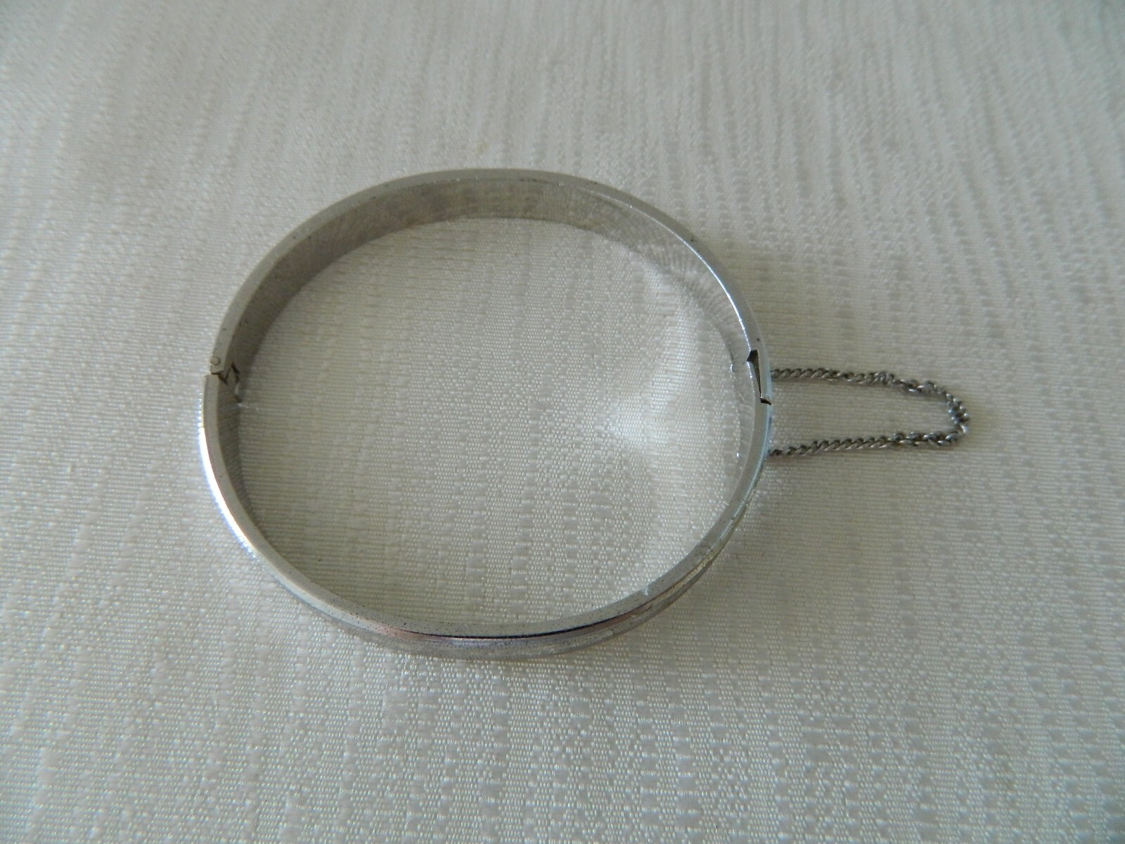 Vintage BRACELET Bangle ETCHED Silver Color With Safety Chain Jewelry