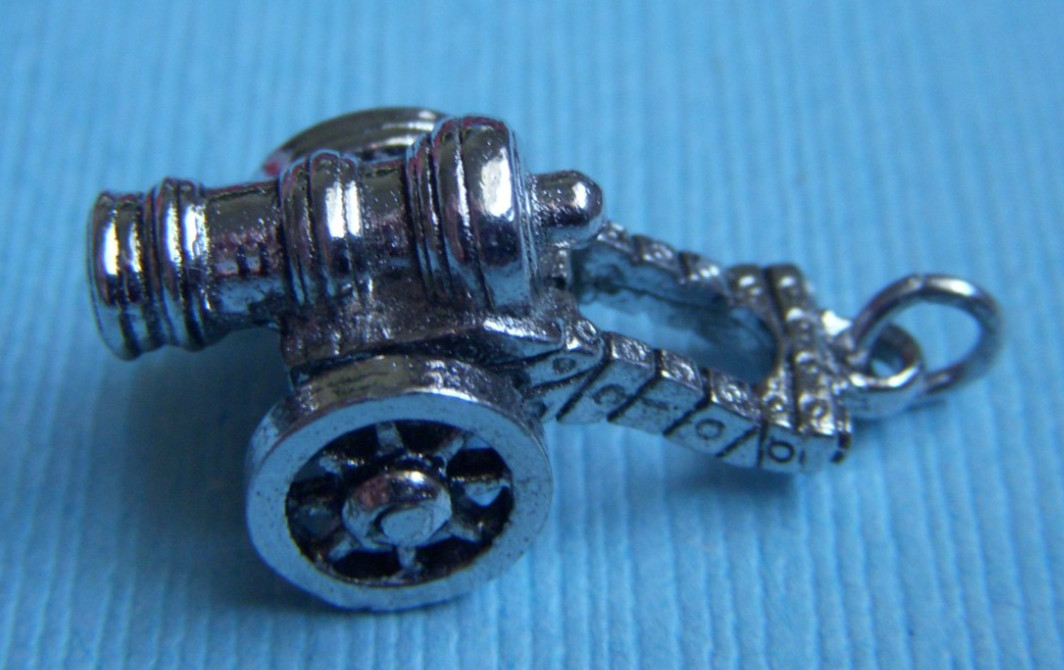 Vintage Kinney cannon silver tone charm