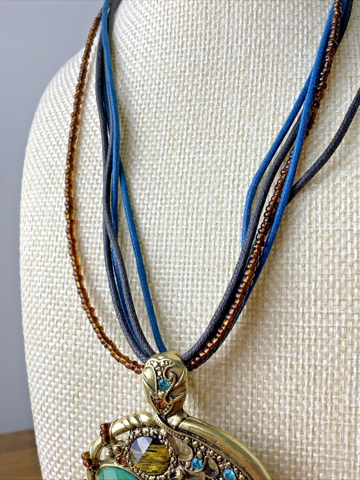 Brass Tone Beaded Pendant Necklace Shades of Gold, Brown, Green, Blue 18″