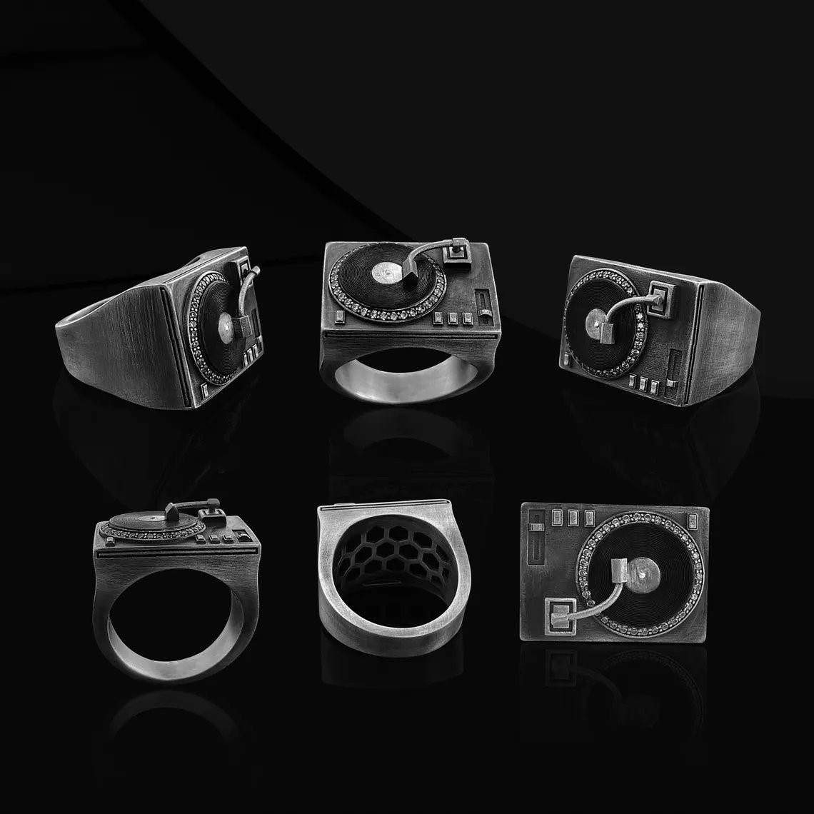 Record Player Signet Ring 925 Sterling Silver Oxidized Ring Duty Free