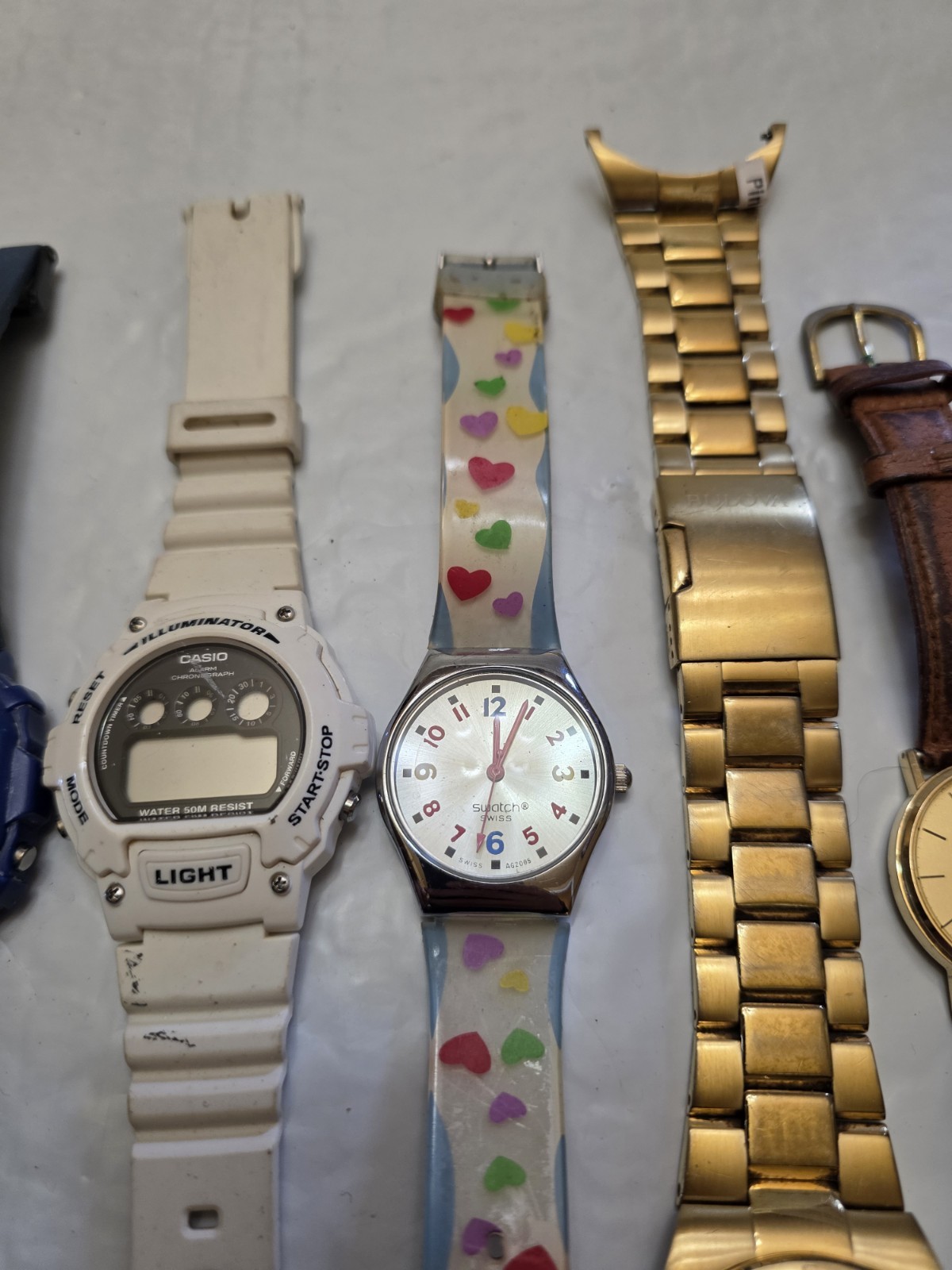 Vitage To Now Watches Lot 4 Parts Or Repair Non Working Bulova,Casio,Swatch D6
