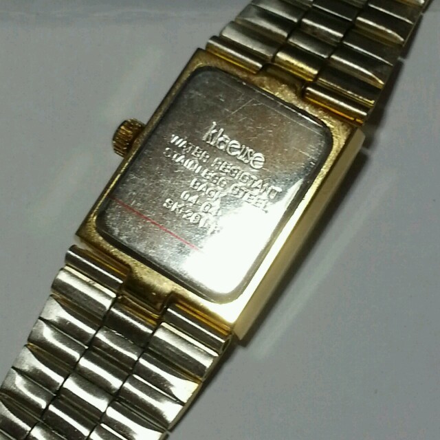 brand Elgin Cloise With 4 diamonds