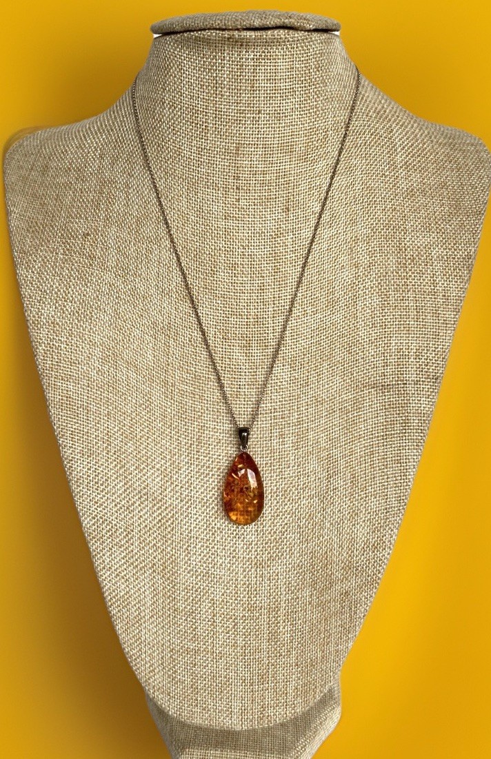 Vintage Sterling Silver Necklace with Amber Pendant, Italy 19-1/2 inches