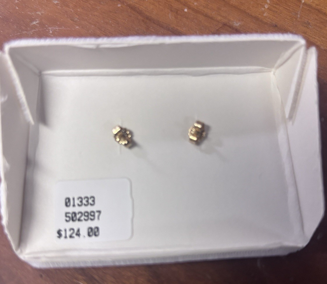 Landstrom’s Black Hills Gold Heart Dangle Earrings 10K Gold Leaves Box Papers