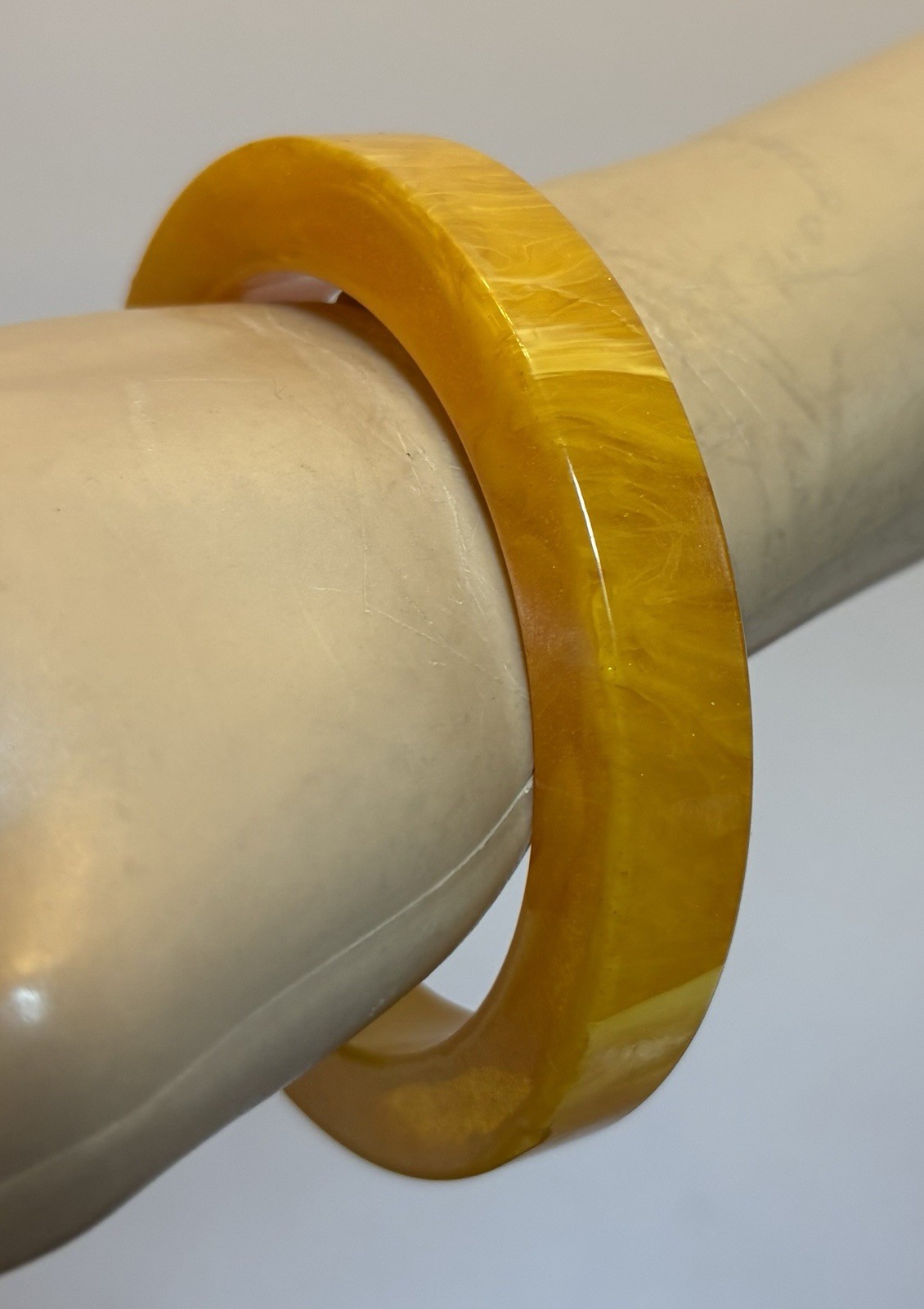 Vintage Egg Yolk Bakelite Bangle Chunky Translucent Marbled Yellow TESTED 40g