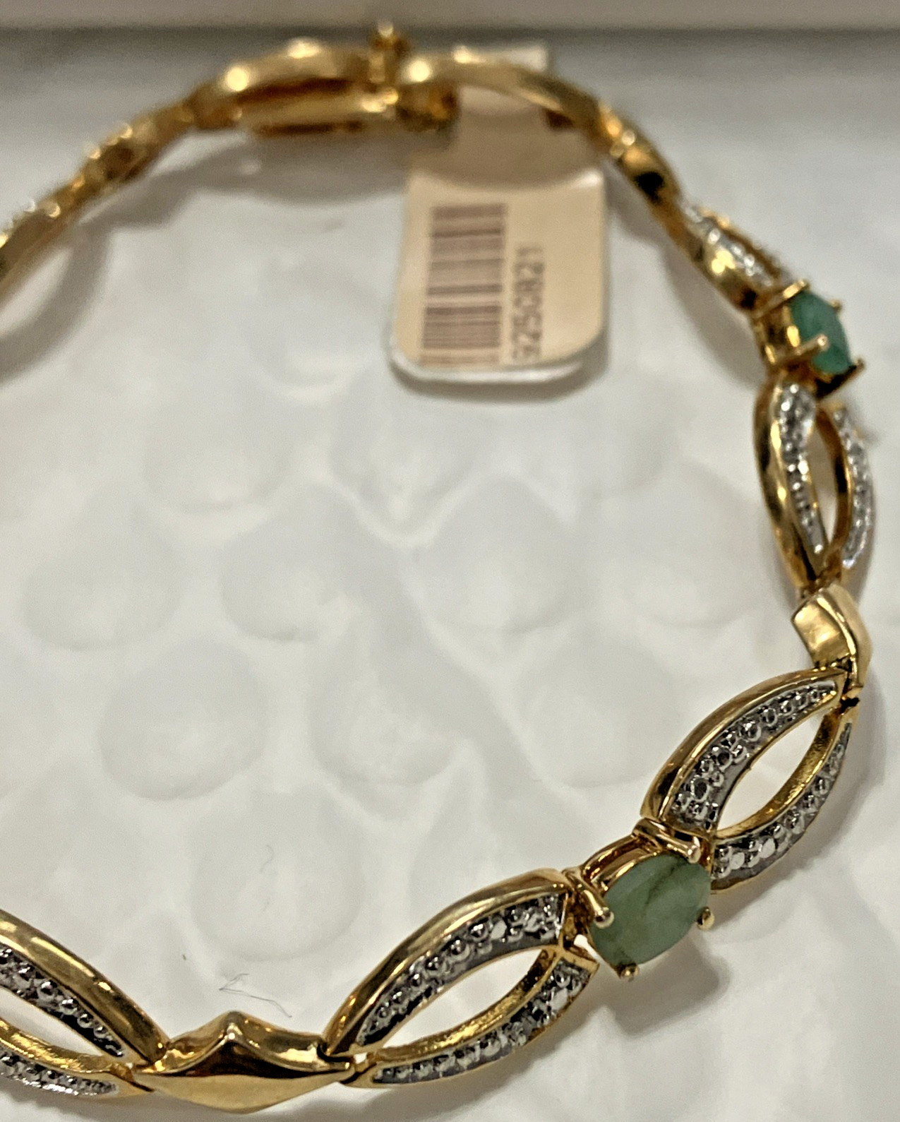 925 Sterling Silver Bct 12grams 8mm 7.5” Oval Green Stones Gold-Tone PreOwned
