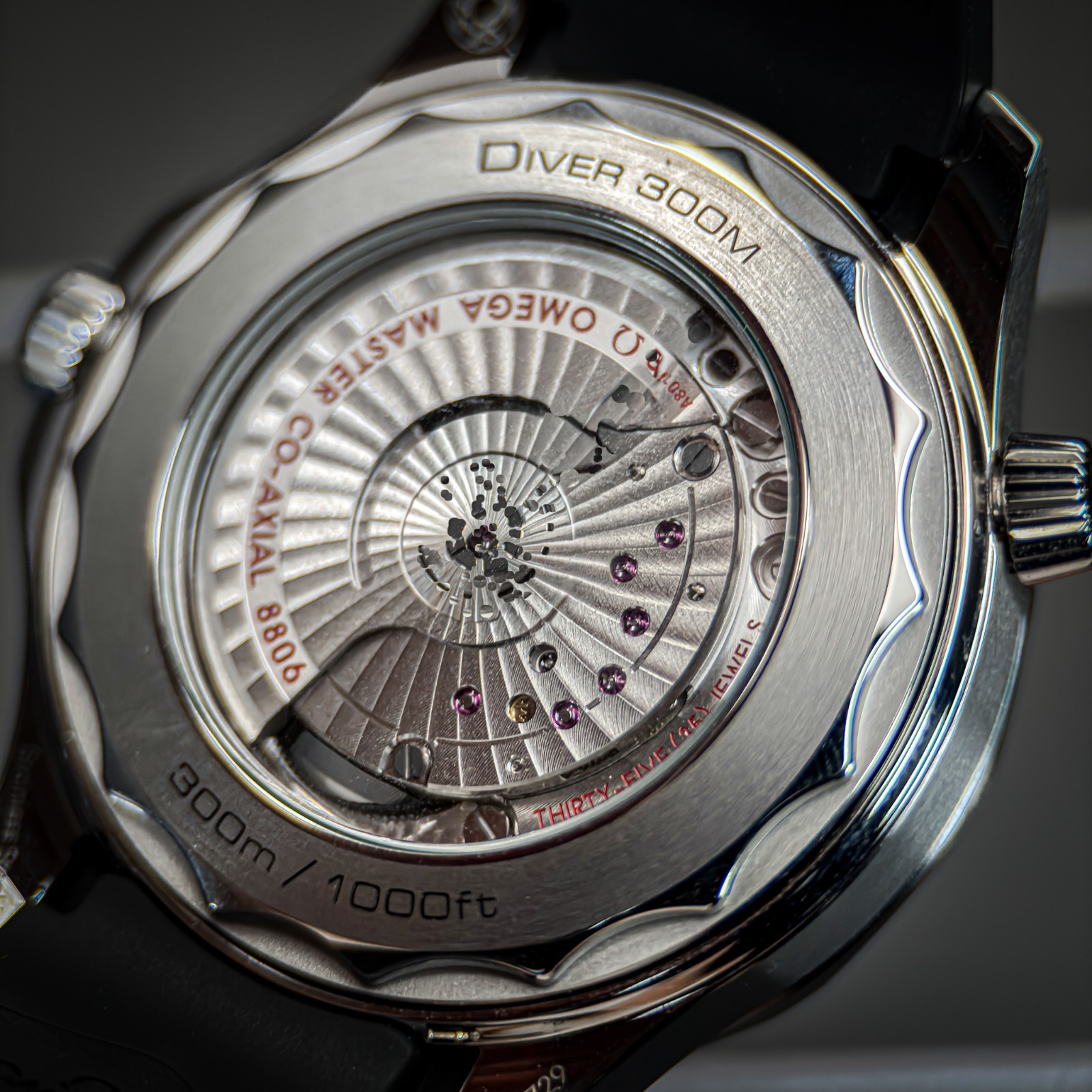 Omega Seamaster Diver 300M | Ref. 210.32.42.20.06.002 | 42mm | 2025 | Full Set