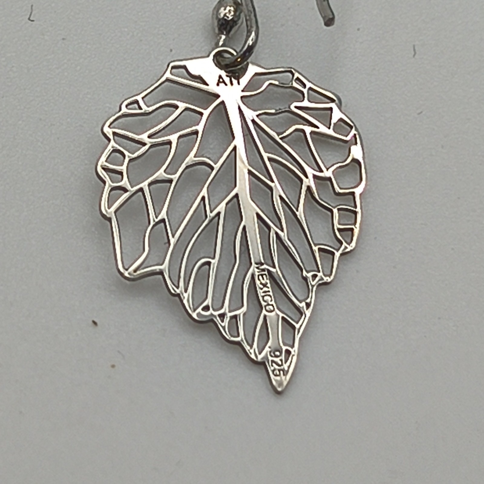 Signed Sterling Silver 925 Leaf Dangle Hook Earrings No Stone Mexico 1.1 Gram