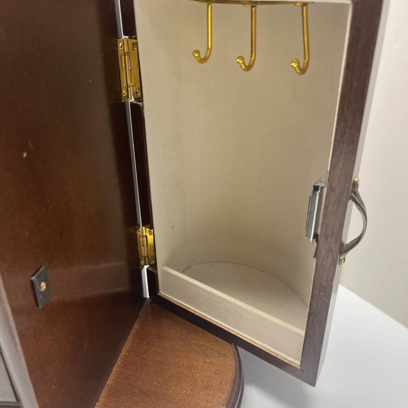 Jewelry Box 112”x11”x 6.5” Ring Tray Necklace Hooks Doors 4 Drawer Mirror Dark