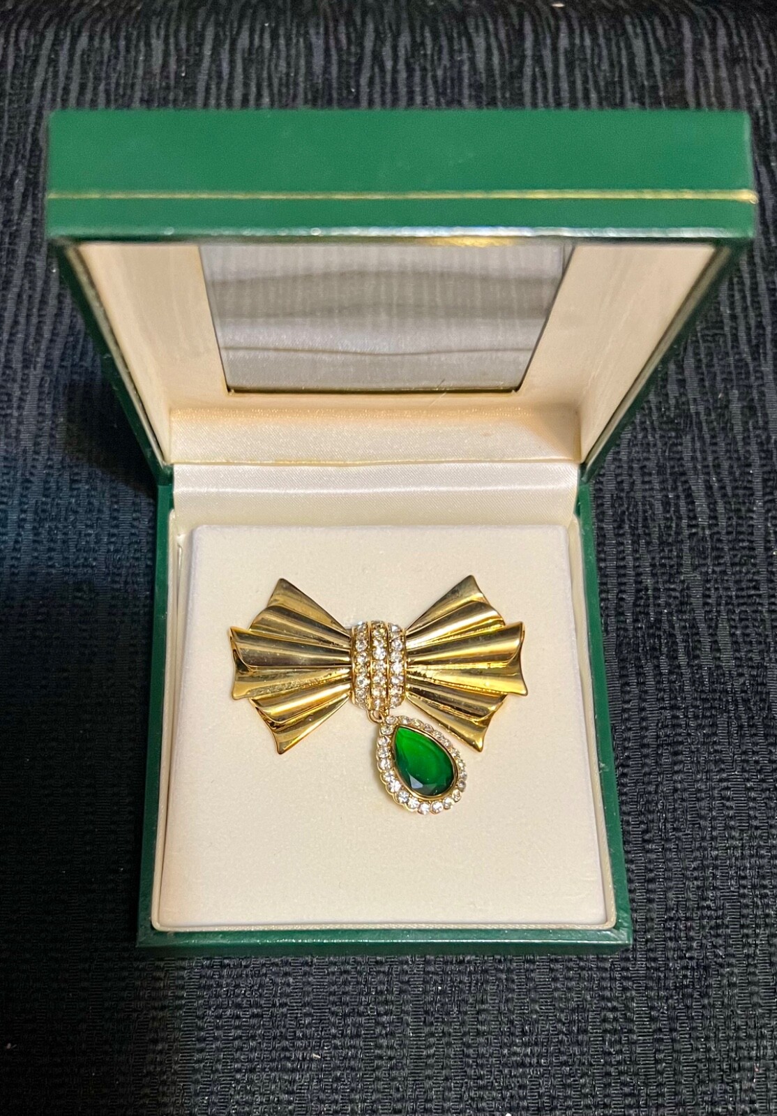 Avon Rhinestone Bow and Dangle Brooch, Signed 2004 HS Avon, 2-1/8″, In Box