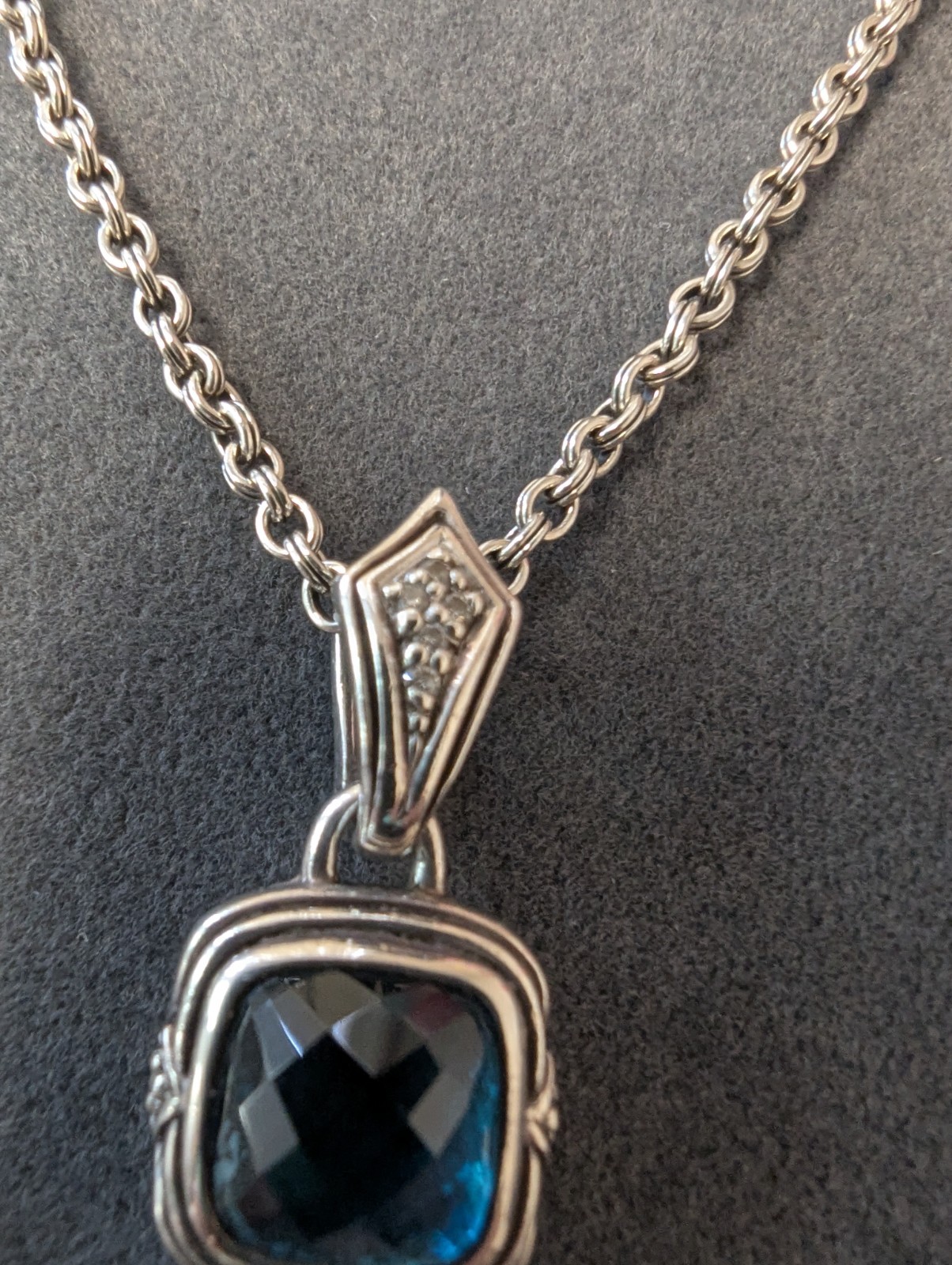 Scott Kay Sterling Silver Blue Stone Spinel? And Diamond Cushion Necklace