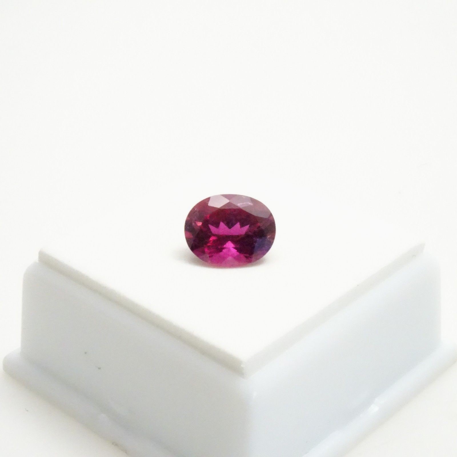 Rubellite Tourmaline Oval – 2.96ct – 10x8mm – Tourmaline Loose Gemstone