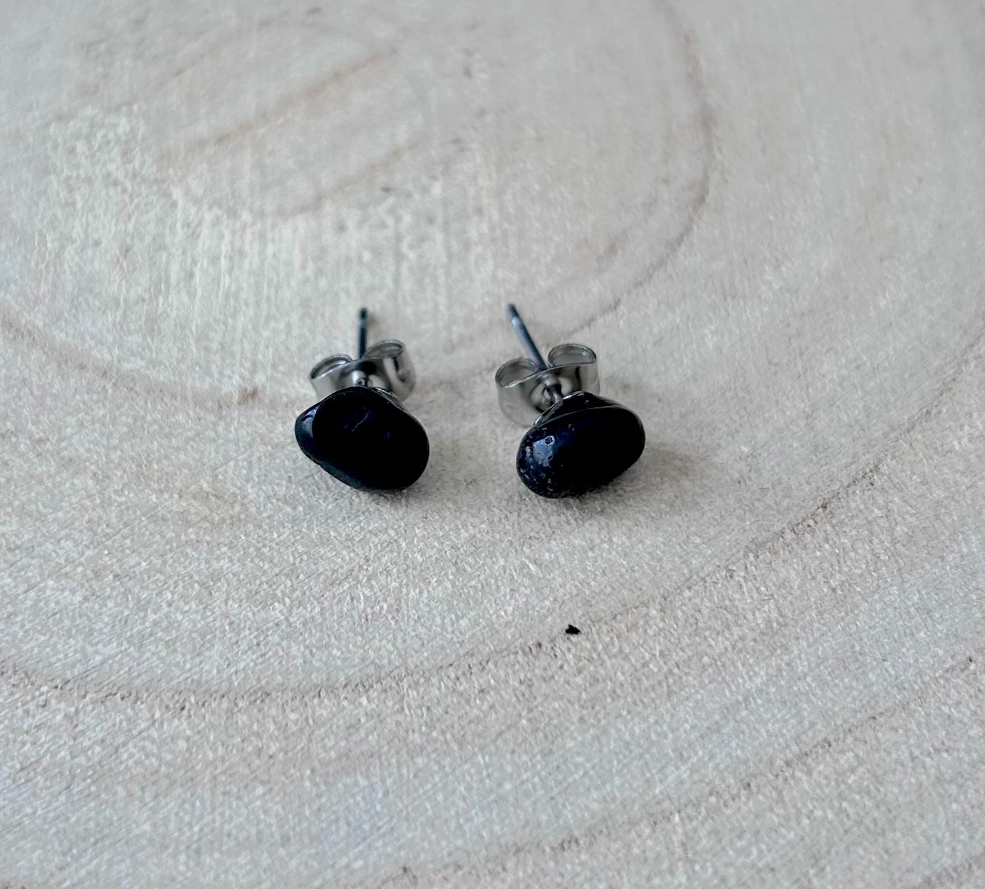 UK Seller! Natural Black Obsidian Gemstone Chip Irregular Tiny Earrings Healing