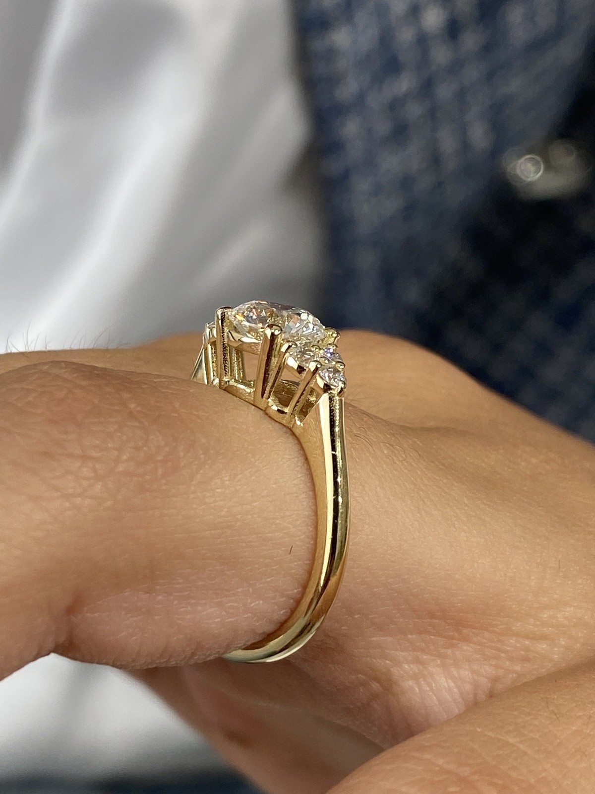 Proposal Ring Yellow Gold 1.2ct IGI Certified E/VVS2 Round Lab Created Diamond