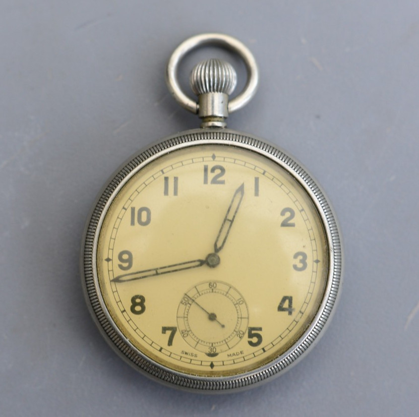 Vintage 15 Jewels Swiss Made 3266642 Pocket Watch Working AM6E/34050/13670/41