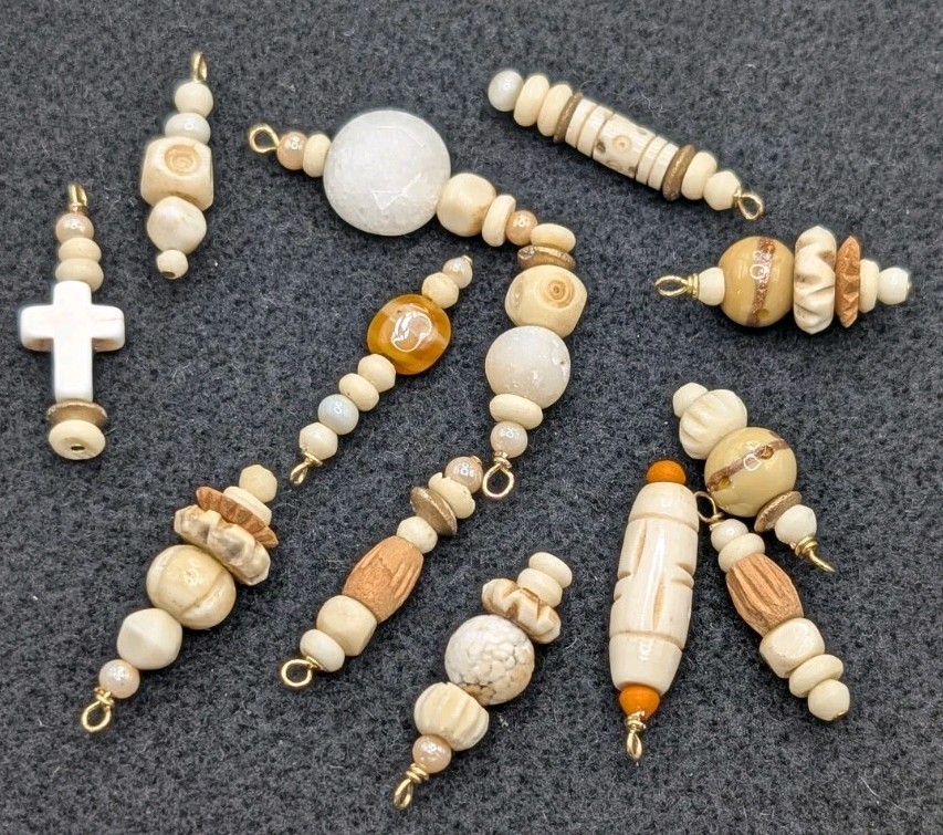 Carved Ivory Wood Mixed Beaded Charm Boho Bag: DIY Projects Craft 🤍🤎