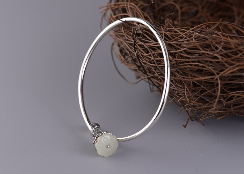 I05 Bangle Silver 925 with Lotus Flower Bud White Jade Cloisonne Green