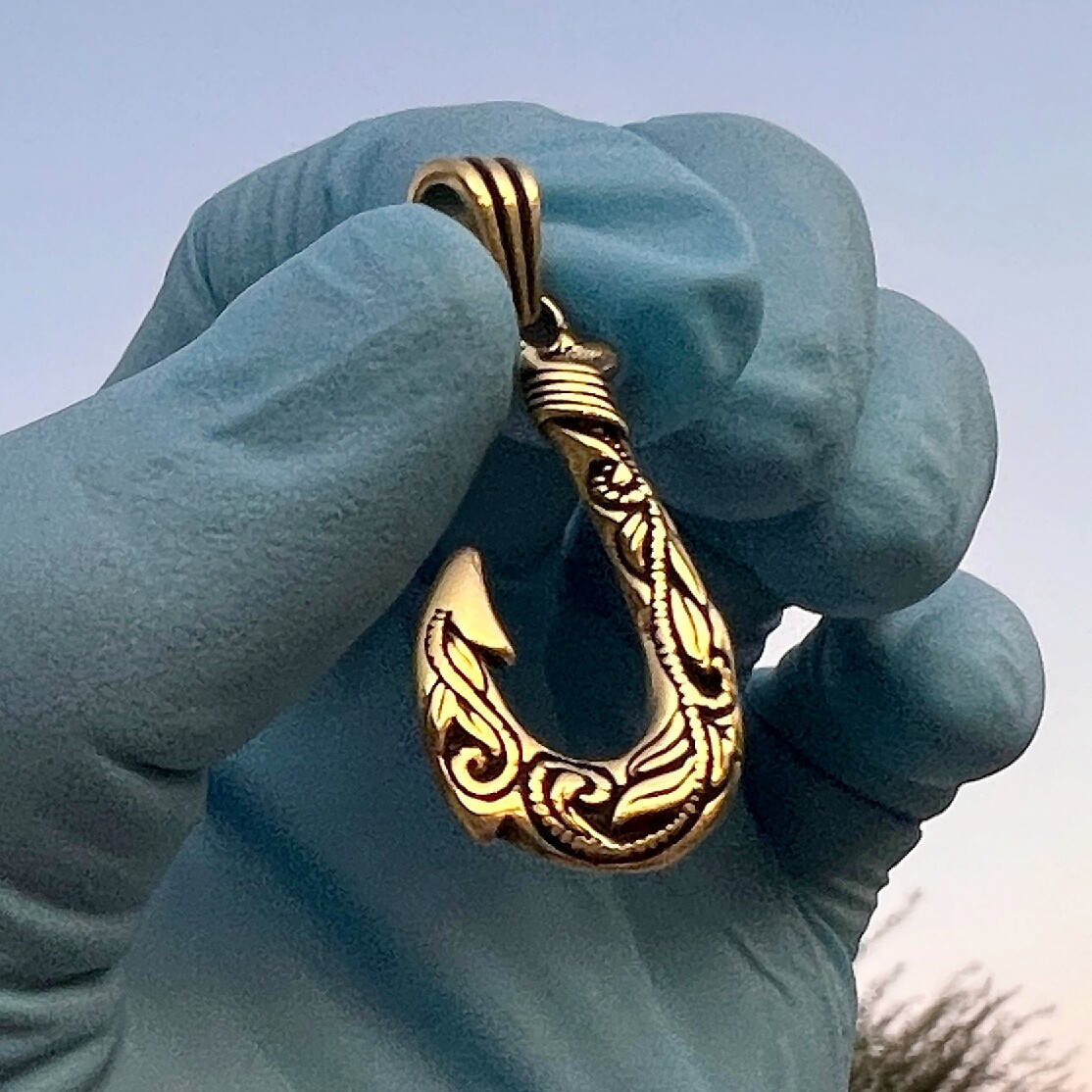 925 Sterling Silver Gold Plated Hawaiian Fishing Fish Hook Tribal Makau Pendant