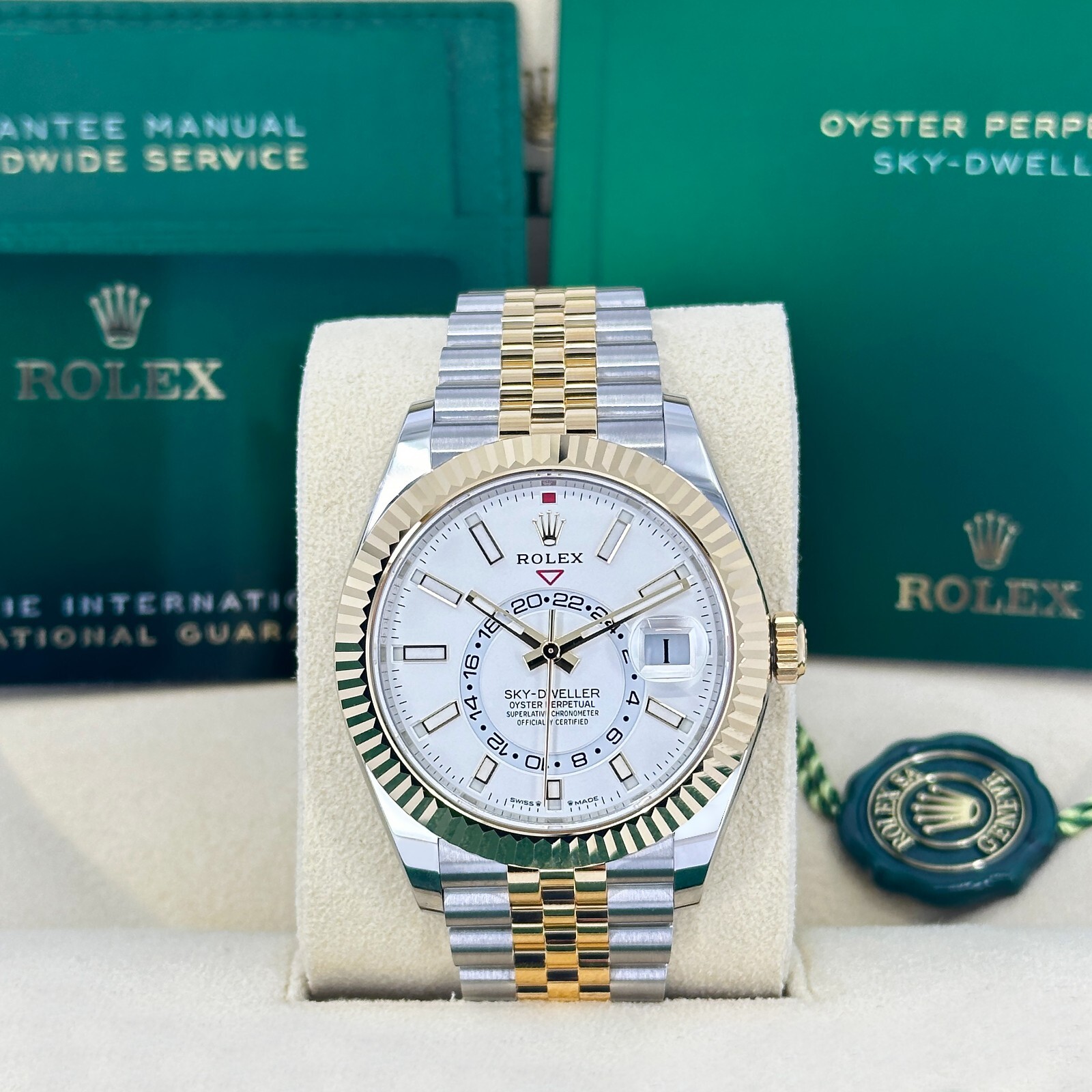 Rolex Sky-Dweller, Oystersteel, 18k Yellow Gold, Ref# 336933-0006, Unworn 2023
