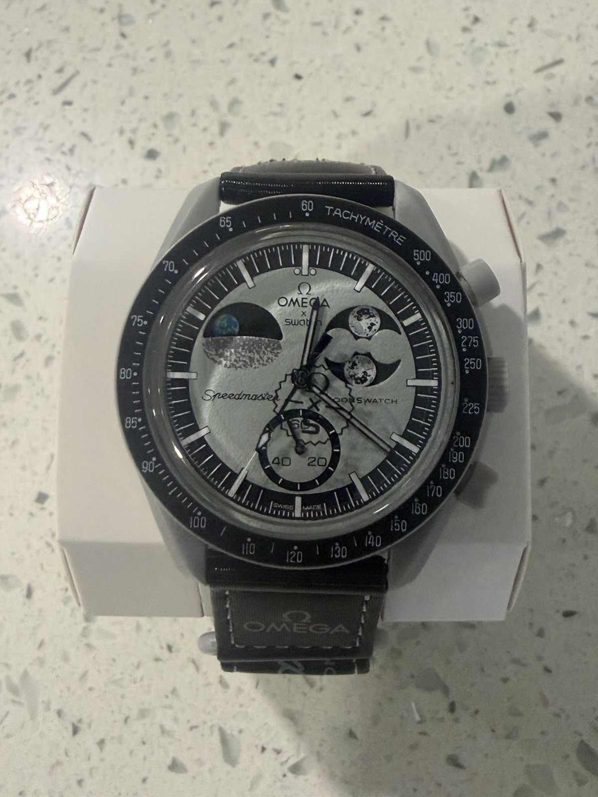 Swatch MoonSwatch Mission to Earthphase Bioceramic Chronograph w/box and giftbag