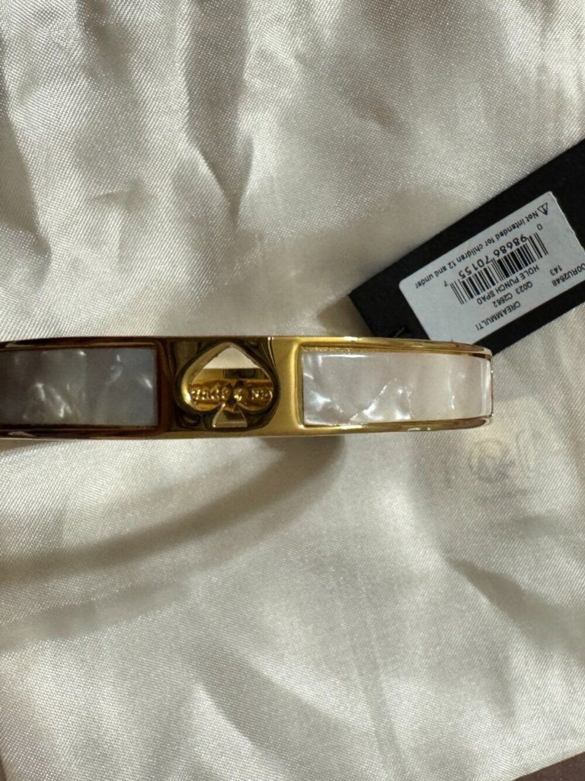 New Kate Spade Women’s Hole Punch Spade Hinge Bangle Cream/Gold