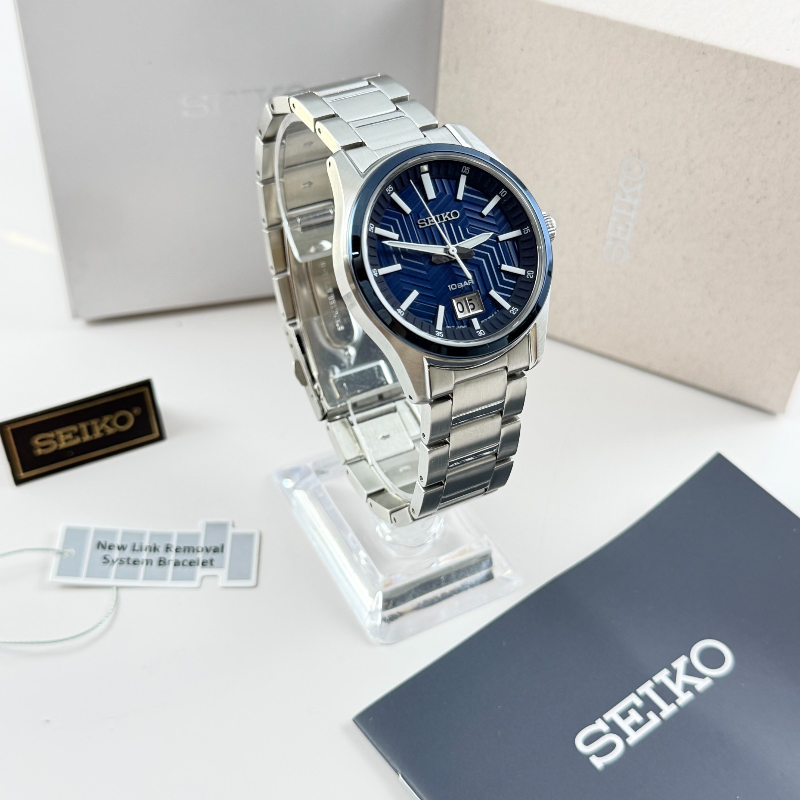 Seiko Essentials SUR559 Stainless Steel Men’s Quartz Watch w Blue Dial 39.5mm