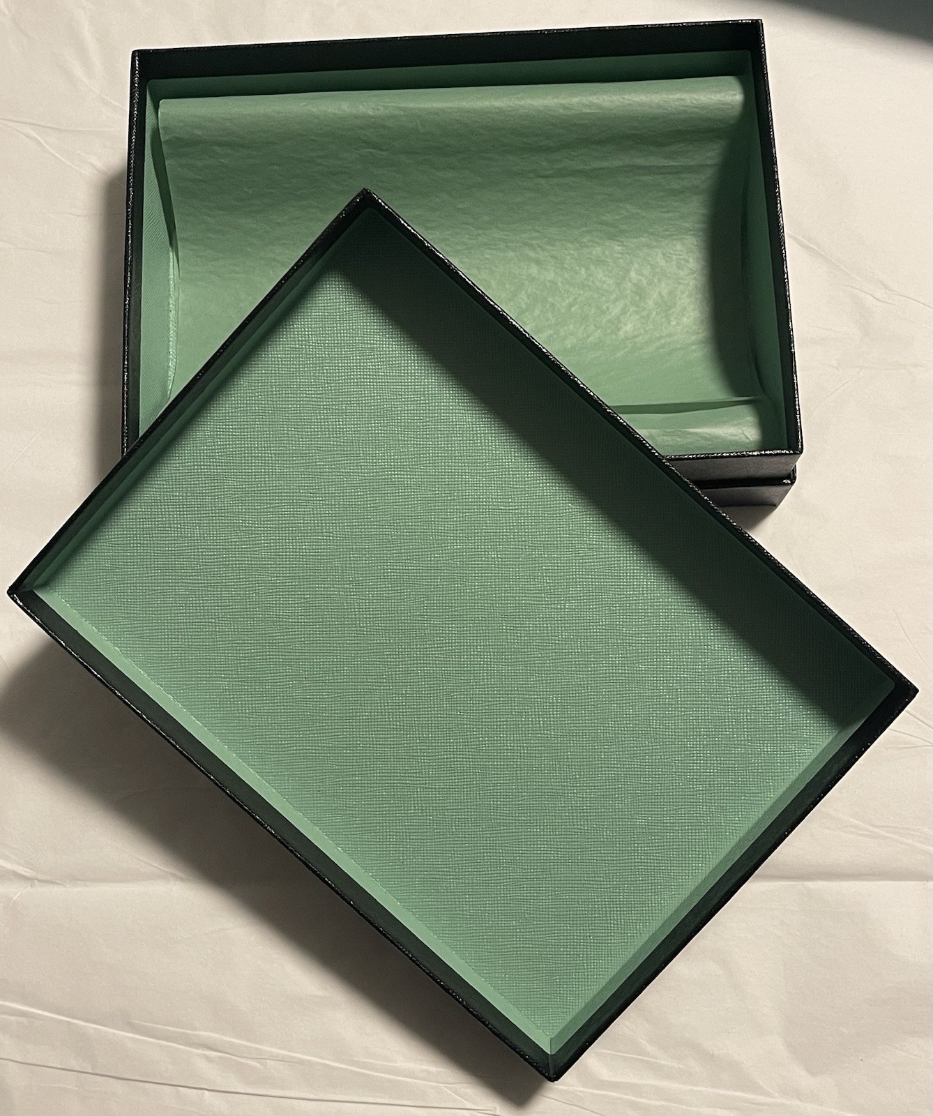 RARE Authentic GUCCI Black and Gold – Med Storage Gift Box – 8.5 x 6.25 x 2.25″