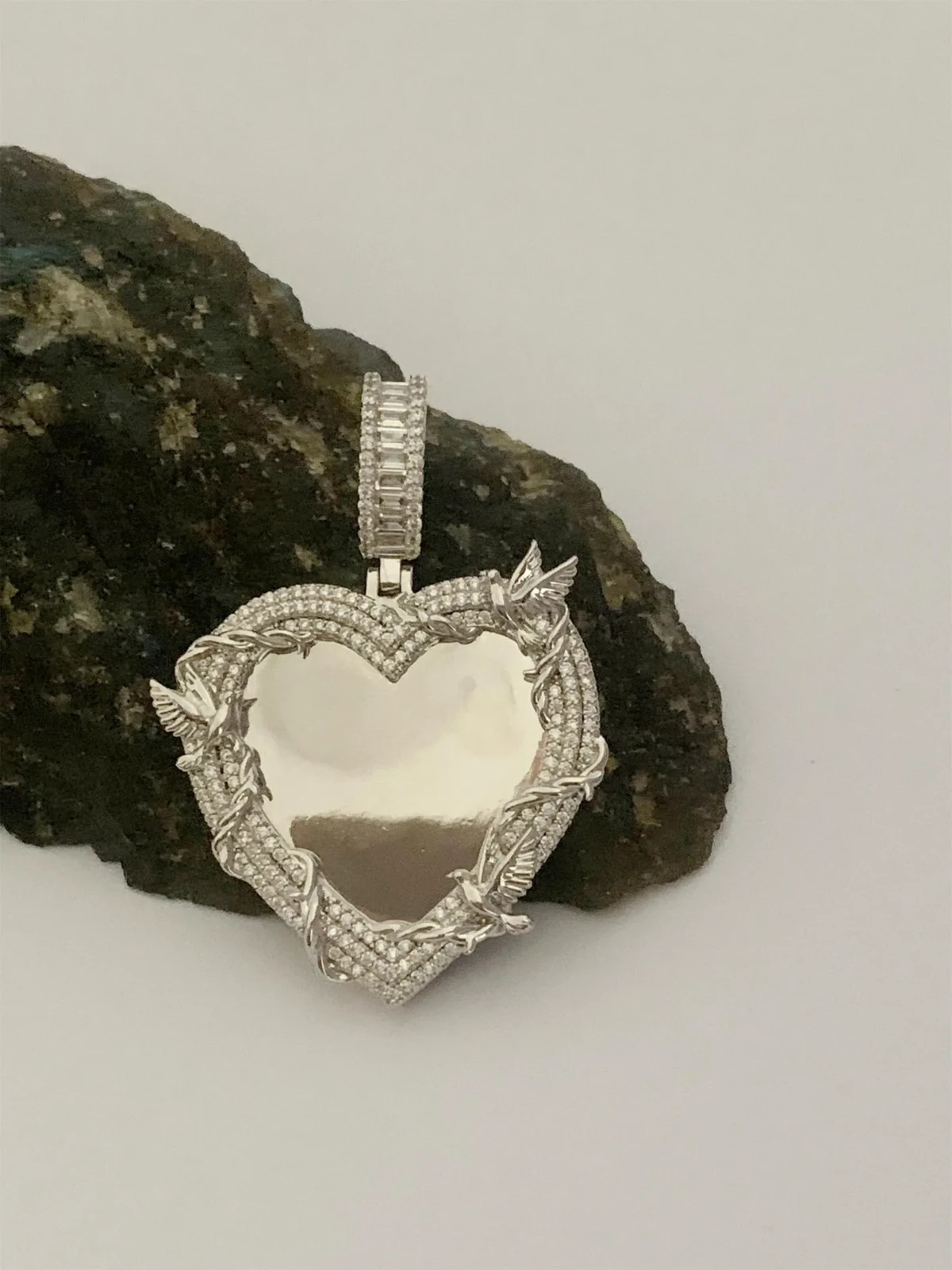 1.90 Ct Lab Created Moissanite Heart Shape Memory Pendant 14K White Gold Plated