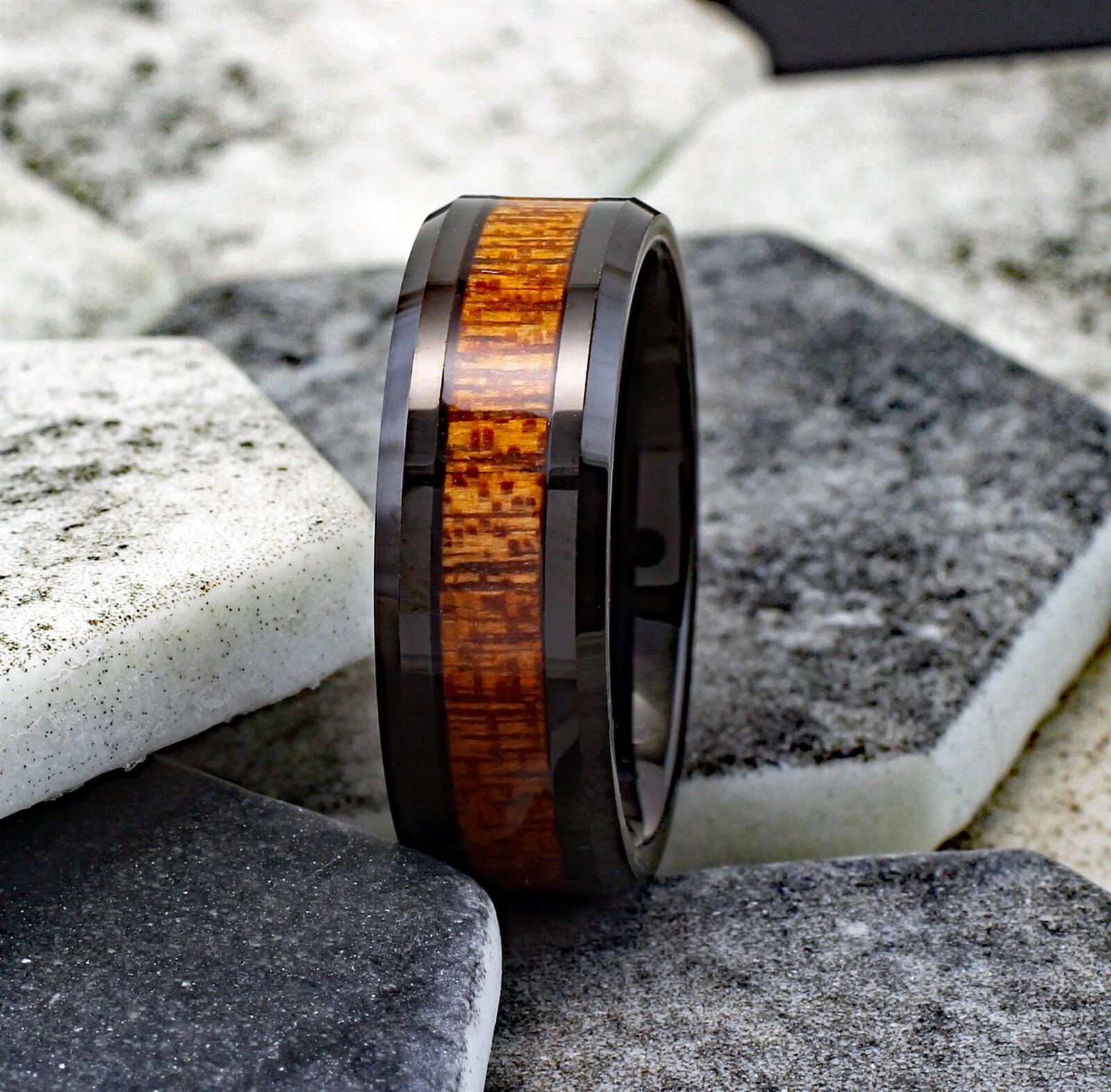 Black Tungsten Men’s Brown Wood Grain Stripe Band Ring Size 9-13