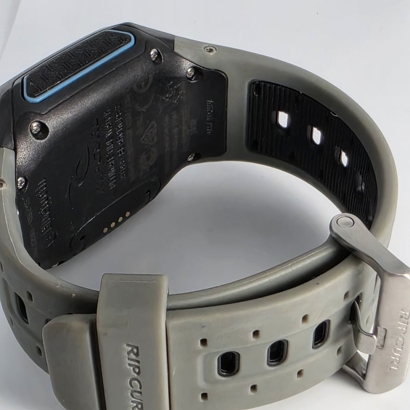 RIP CURL ULTIMATE TIDE GPS 2 MEN’S W.R 42X53mm IOS USER ONLY NOT FOR ANDROID
