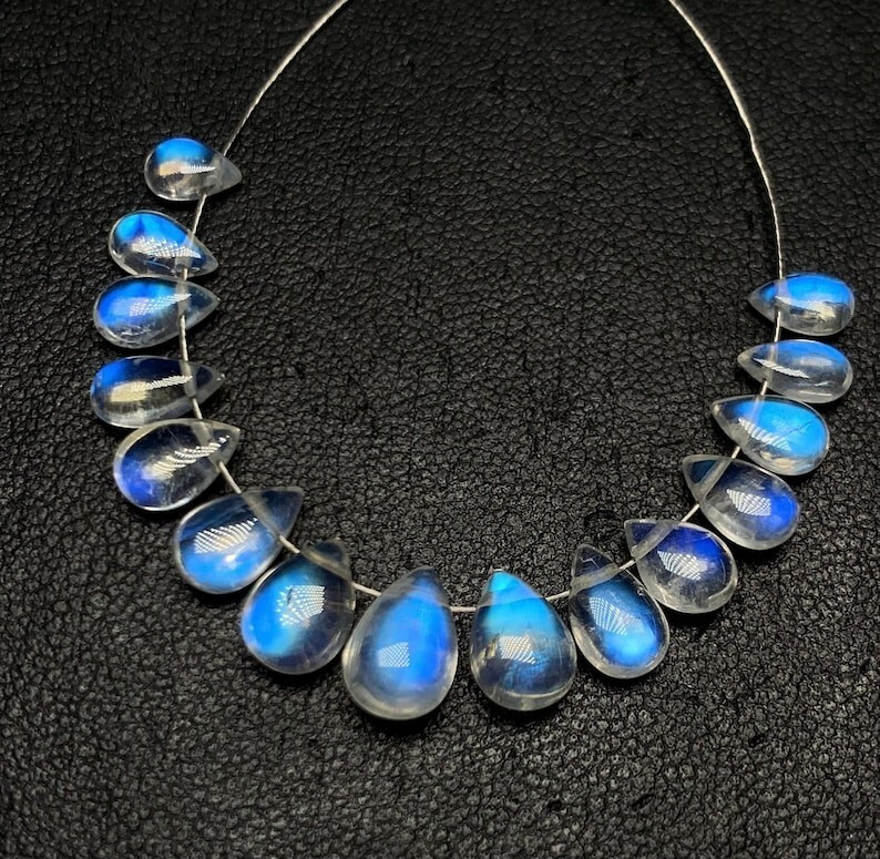 AAAAAA Rainbow Moonstone Gorgeous Blue Fire Briolettes,Pear size 4×6 to 6×9.50