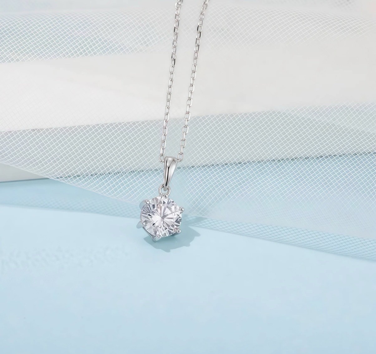 Moissanite Pendant 0.5ct 925 Sterling Silver Women’s Necklace Gift Box Included