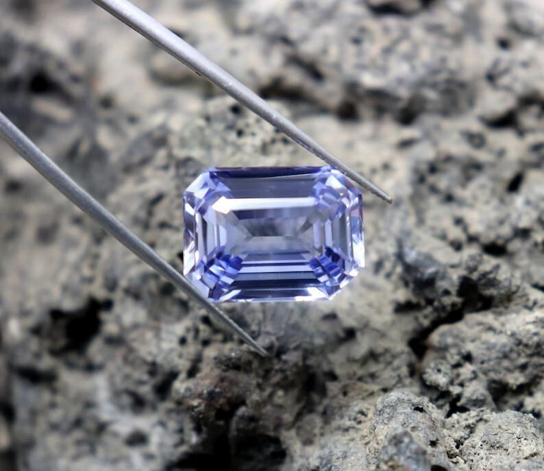 10+ Cts Natural Blue Sapphire Flawless Emerald Cut Certified Gemstone