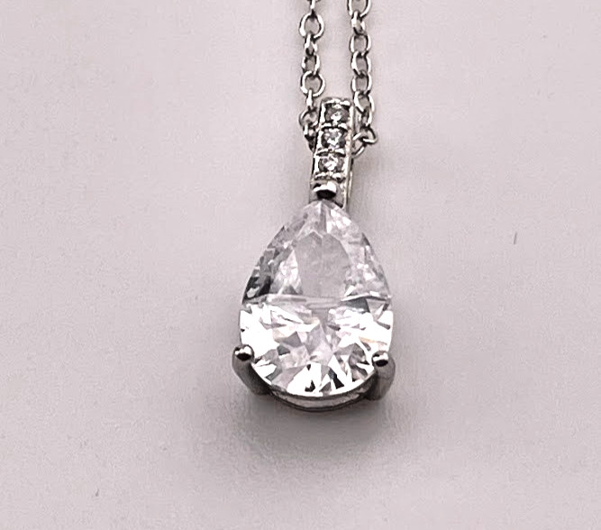 CC UNDERLINED 925 STERLING SILVER 11X7MM TEARDROP CZ NECKLACE 17-19″ 3668