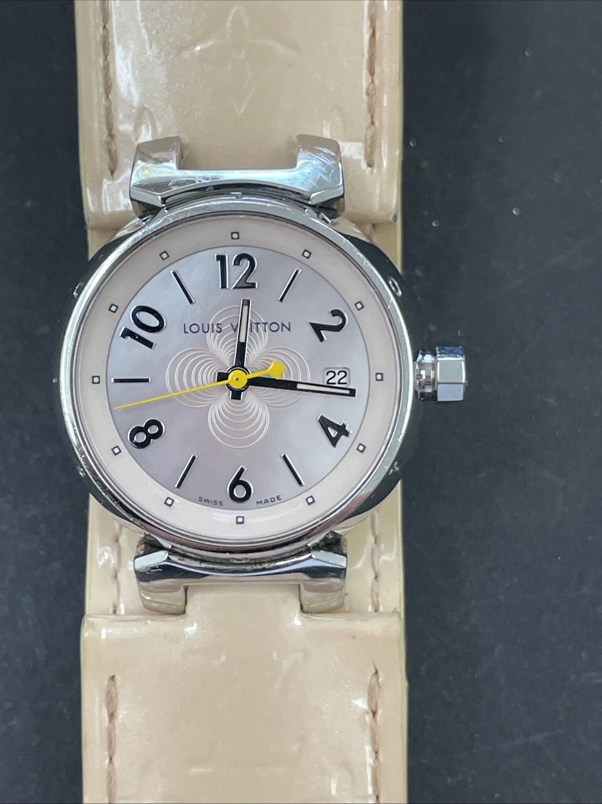Louis Vuitton Tambour Q1216 Beige Pink Leather Steel Womens Wrist Watch
