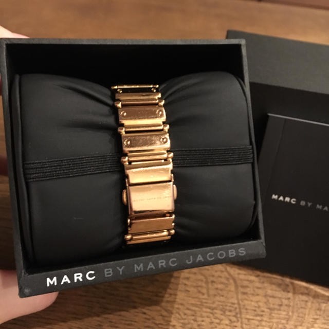MARC BY MARC JACOBS pink gold wristwatch