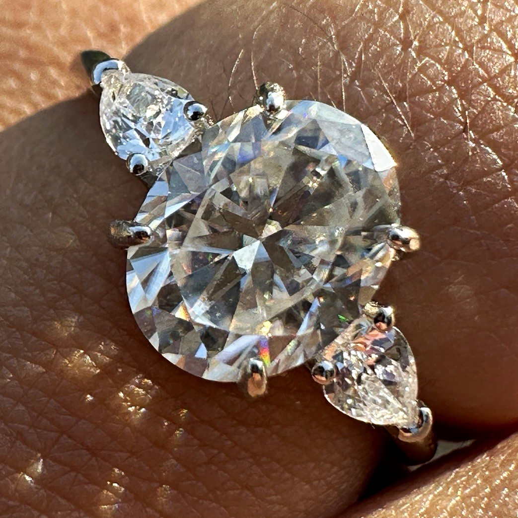 2CT D Color Oval Moissanite Ring 925 Sterling Silver Marquise Side Stones