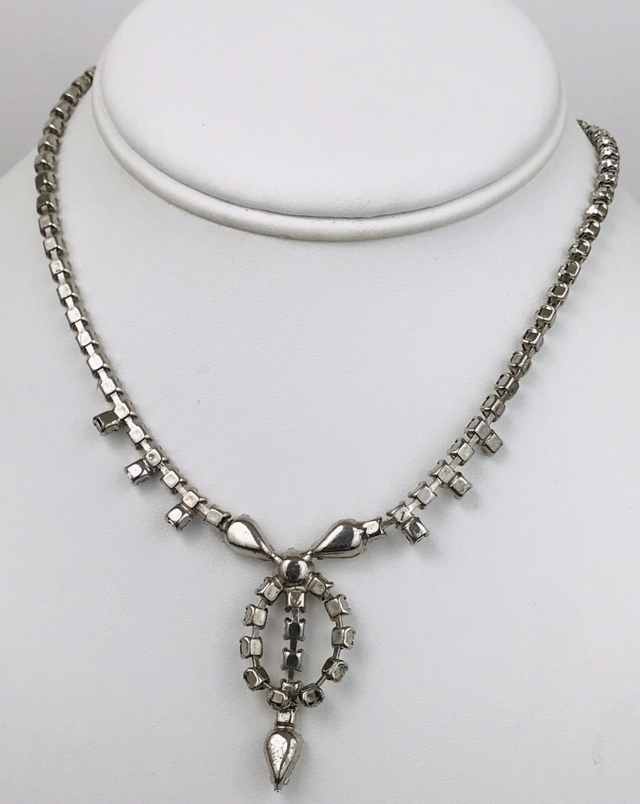 Vintage 50’s 60’s Rhinestone Choker Necklace Teardrop Dangle Bow Center 14″