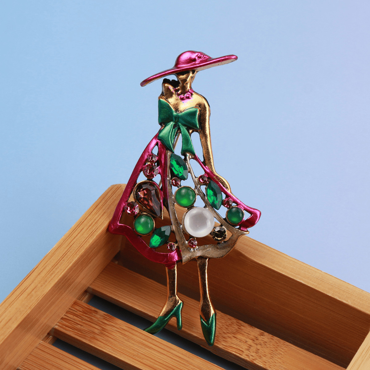 Elegant Rhinestone Enamel Lady Brooch Pin, Ideal for Daily Wear Accessory