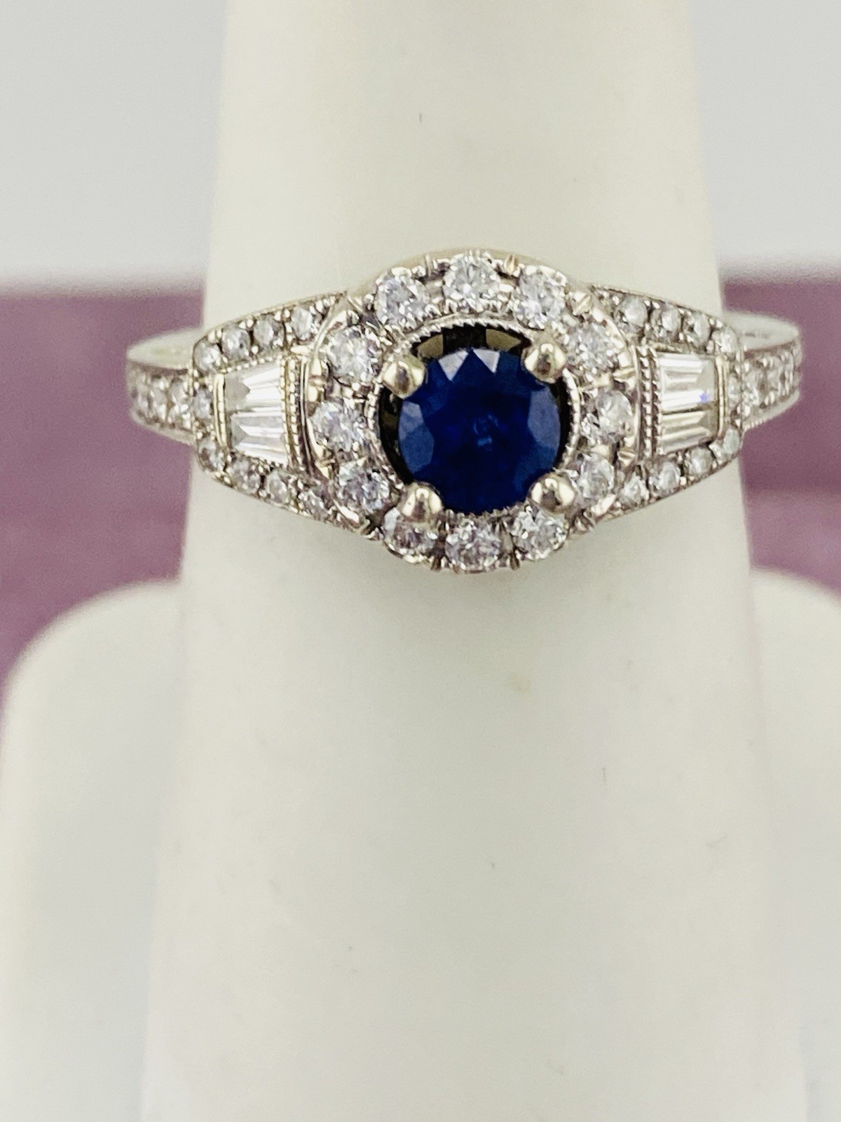 14kt White Gold Sapphire & Diamond Ring 0.70ctw– 4.90 Grams – Size 7 I-97832