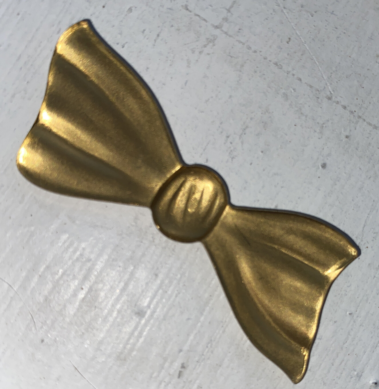 Vintage Brass Bow tie Lot Of 12 Bow ties Jewelry Findings Salvadore Gold Tone