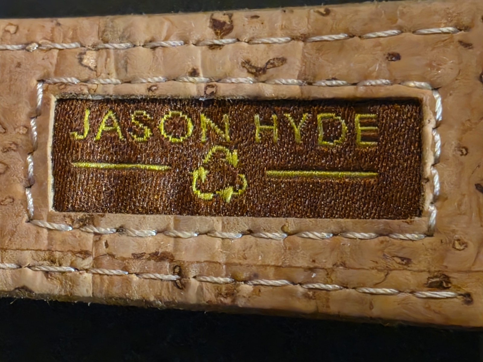 Jason Hyde Amber Quartz Water-Resistant Beige Dial Black Case Strap