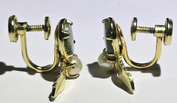 D’OR Jade Faux Pearl & Gold Leaf Vintage 1/20 12K GF Screw Back Earrings