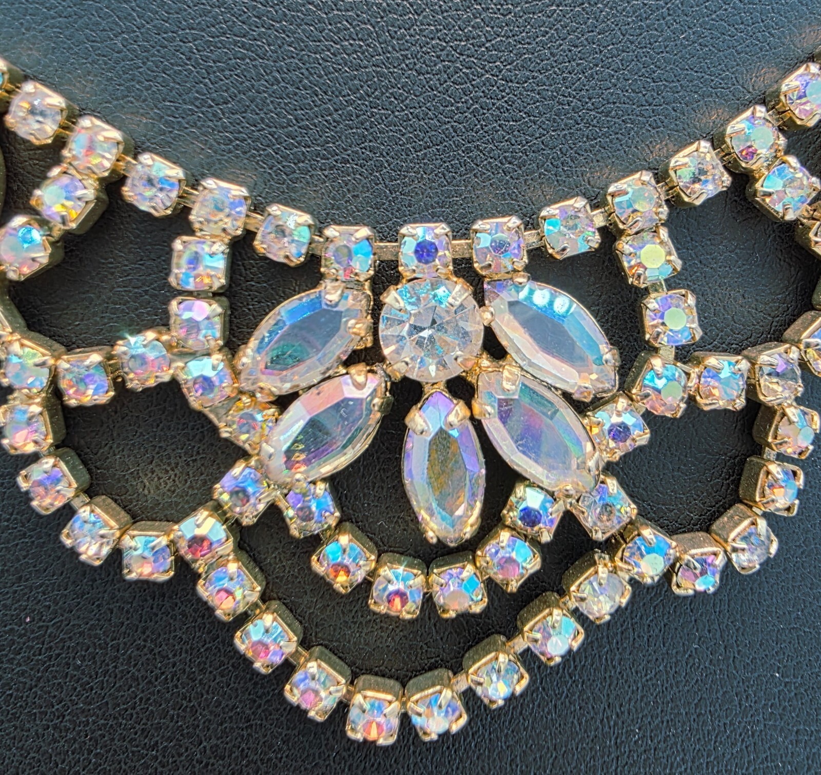 VTG Juliana DeLizza & Elster Aurora Borealis Crystal Necklace 1960 Old Hollywood