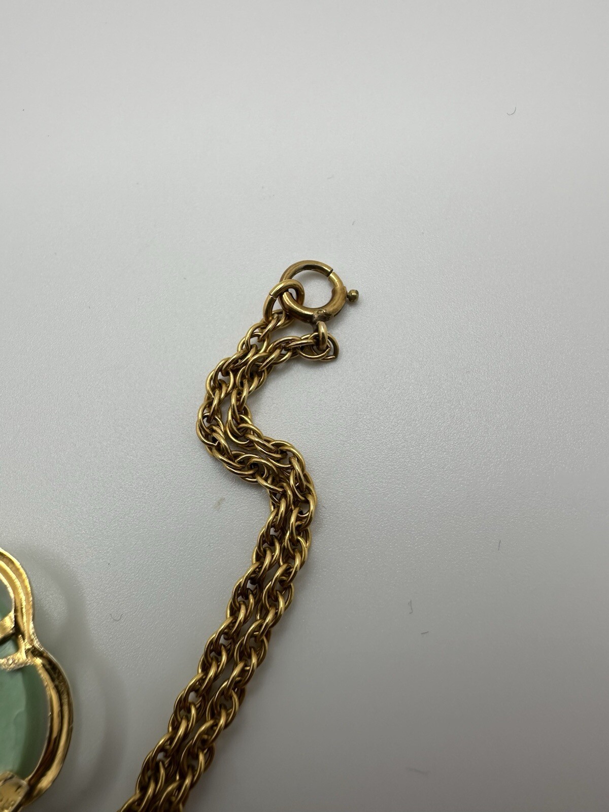 Vintage 12k GF Jade Pendant 3.6cm Necklace 29” X 3mm JB20
