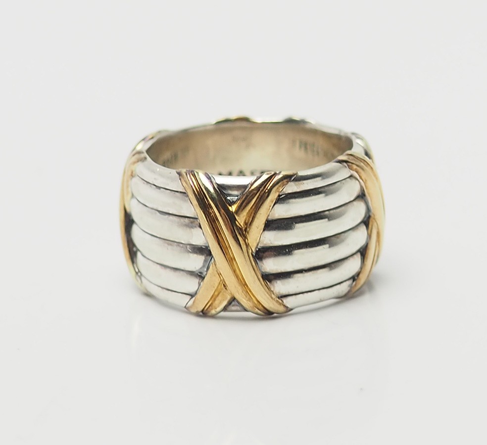 Peter Thomas Roth wide band sterling silver gold plated Kiss detail ring sz 7